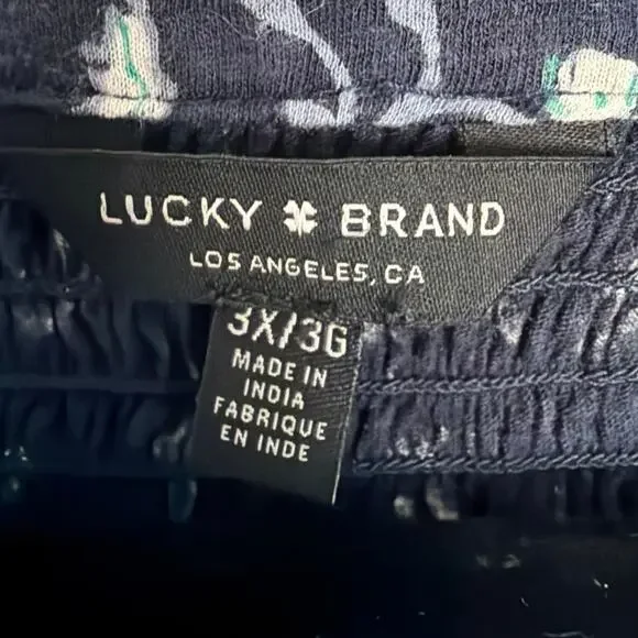 Lucky Brand, Size 3X, Navy Floral Paisley Sleeveless Top, Embroidered, EUC - Picture 6 of 8